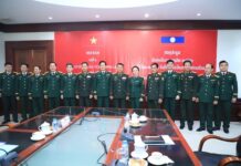 ພົບປະແລກປ່ຽນບົດຮຽນ ລະຫວ່າງກົມໂຄສະນາອົບຮົມ ກອງທັບປະຊາຊົນລາວ-ຫວຽດນາມ