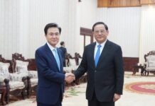 ນາຍົກລັດຖະມົນຕີ ຕ້ອນຮັບການເຂົ້າຢ້ຽມຂໍ່ານັບ ຄະນະຜູ້ແທນ ສ ເກົາຫລີ