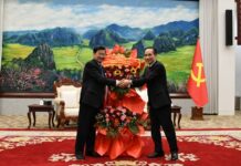 ຜູ້ຕາງໜ້າພິເສດຂອງສູນກາງພັກກອມມູນິດຫວຽດນາມເຂົ້າຢ້ຽມຂໍ່ານັບຊົມເຊີຍເລຂາທິການໃຫຍ່ຄະນະບໍລິຫານງານສູນກາງພັກ ປປ ລາວ